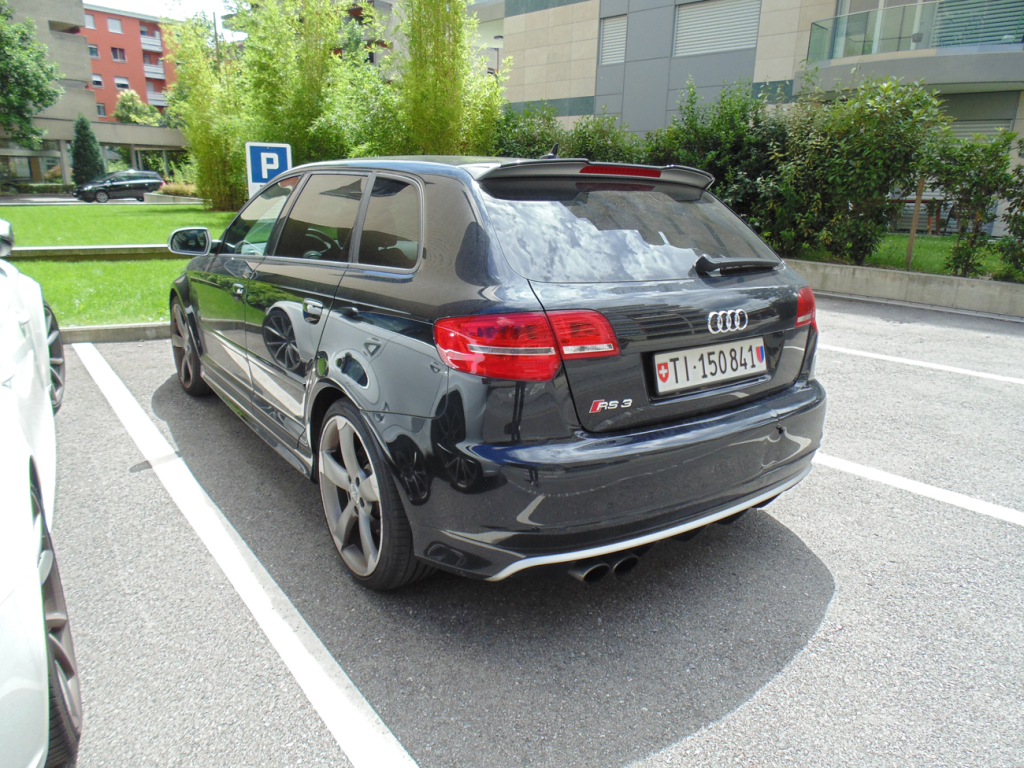7251231275RS3.jpg
