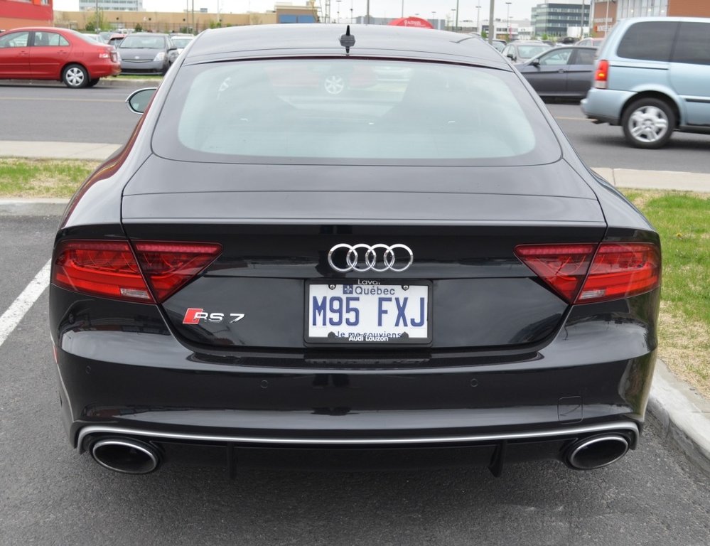 726013RS7696.jpg