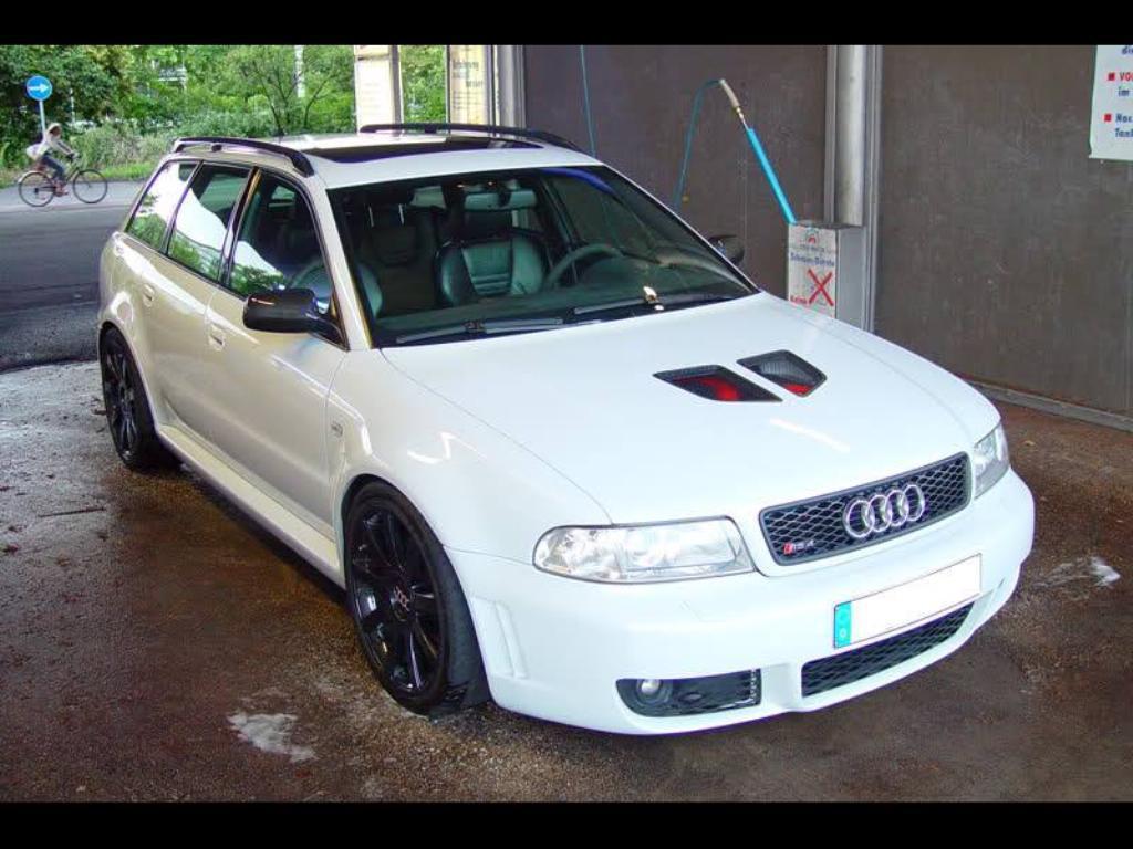 727654AUDIRS4B50429.jpg