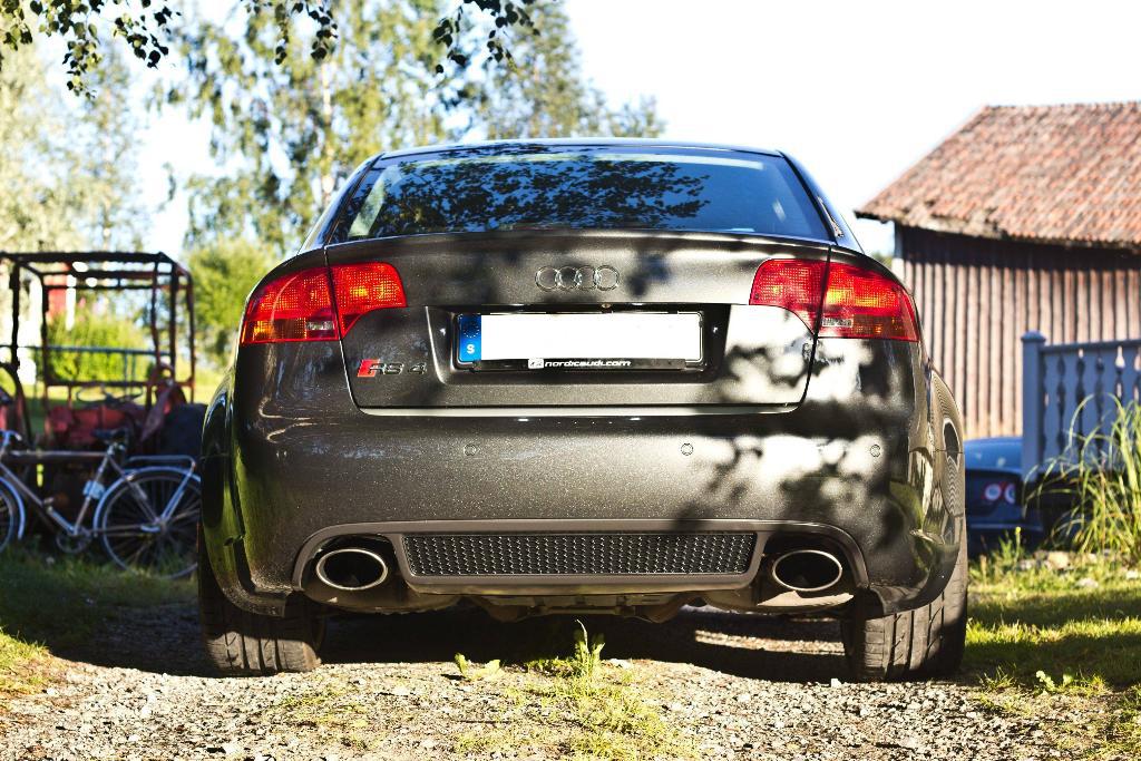 727924AUDIRS42185.jpg