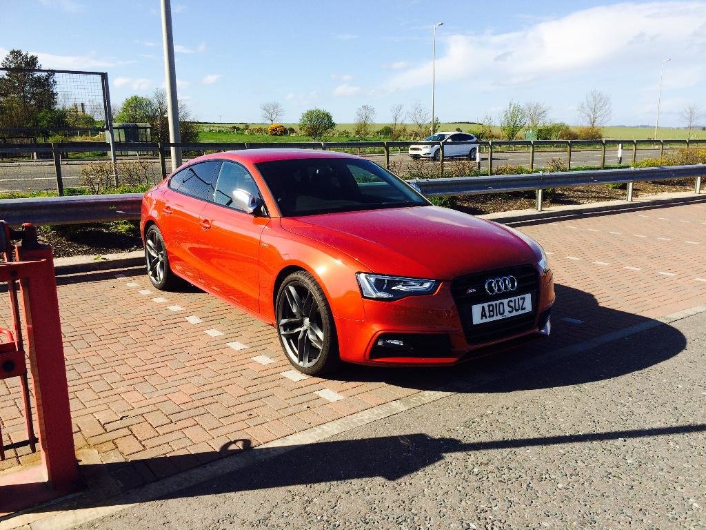728333754S5SPORTBACK.jpg