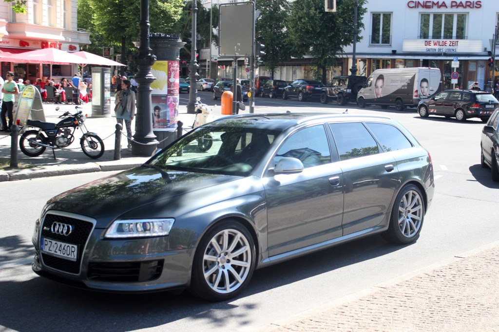729175RS6793.jpg