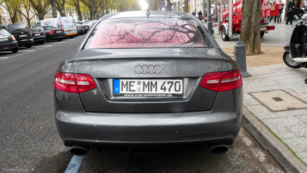 729991RS61399.jpg