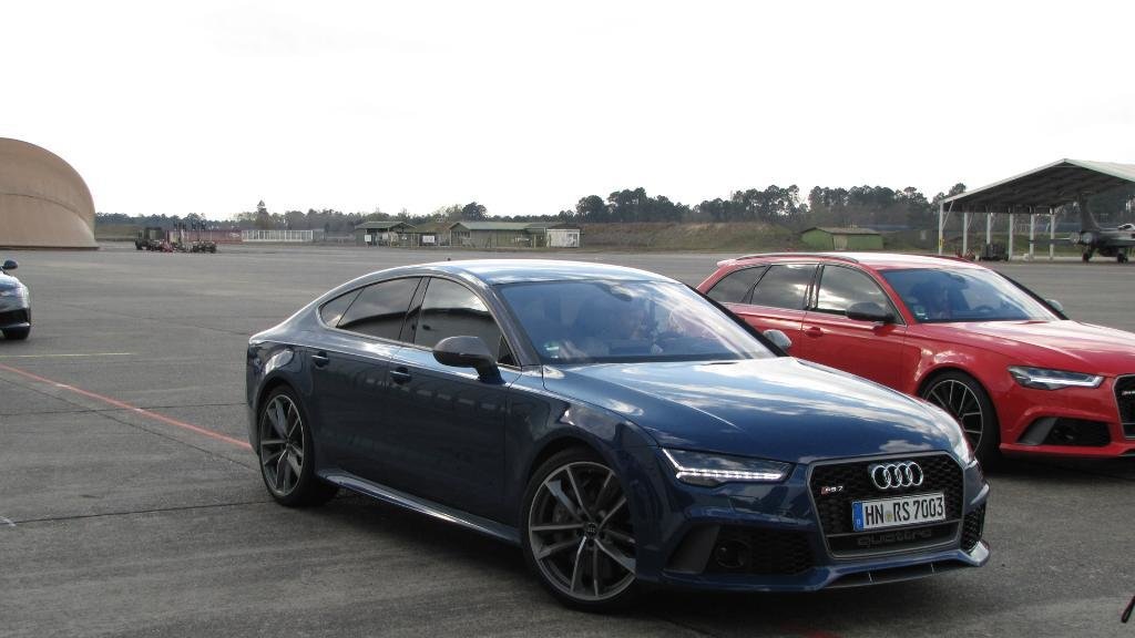 730767AUDIBA118089.jpg