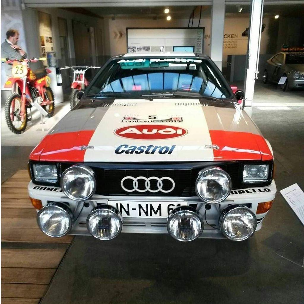 731497URQUATTRO1571.jpg