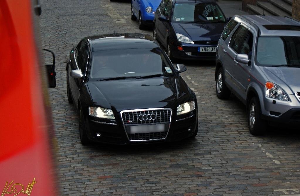 731796482S8D3.jpg
