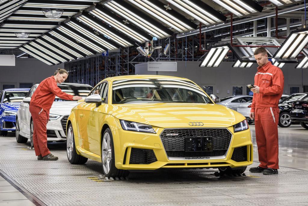 733633AUDITTRS8S0735.jpg
