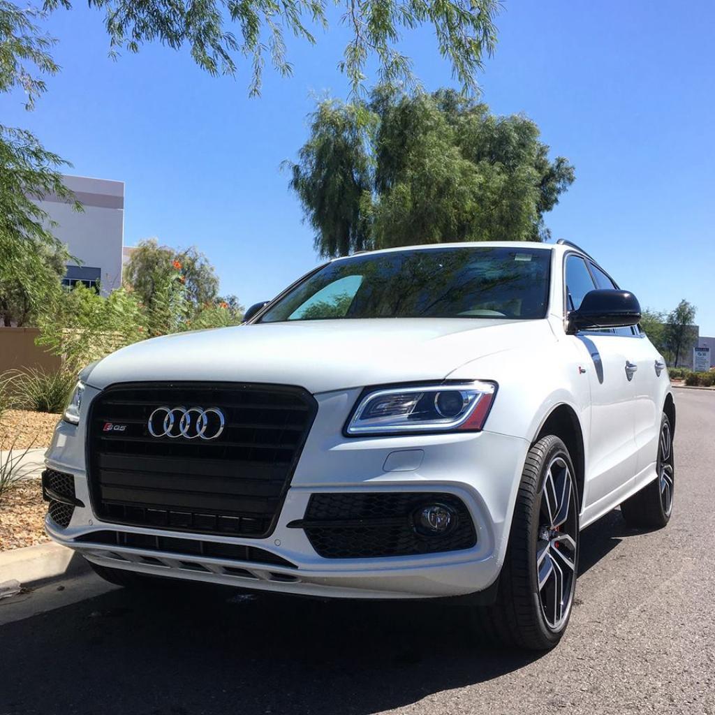 734018AUDISQ52091.jpg