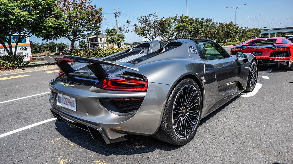 b_1_q_0_p_0.jpg?u=https%3A%2F%2Ffarm6.st