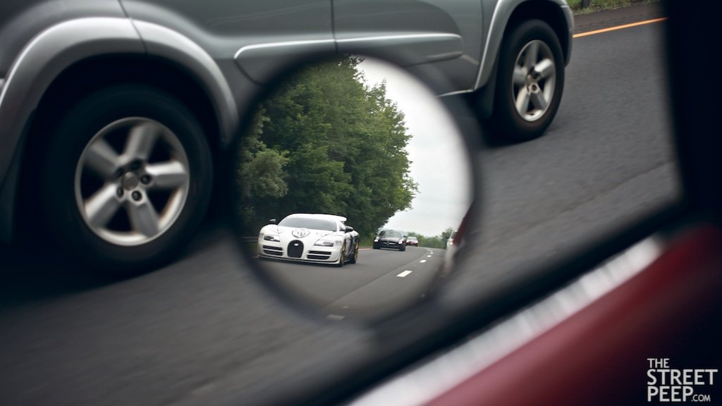 Mercedes-Benz+SLS+AMG+and+Bugatti+Veyron