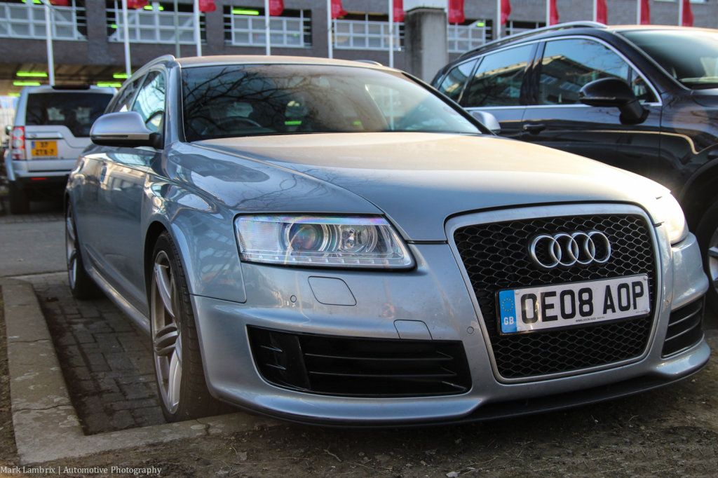 735773RS61589.jpg