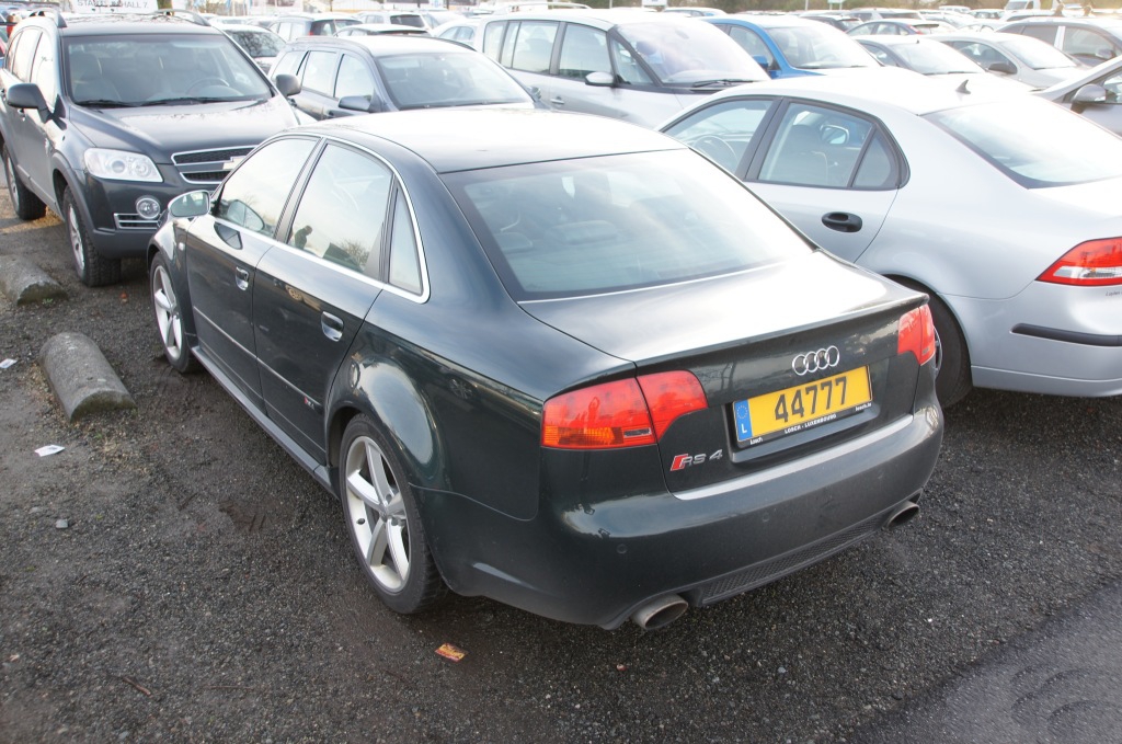 735836AUDIRS41046.jpg