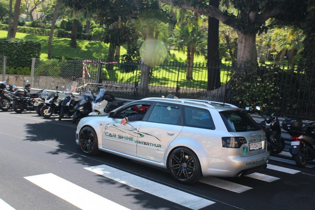 735975AUDIRS43353.jpg