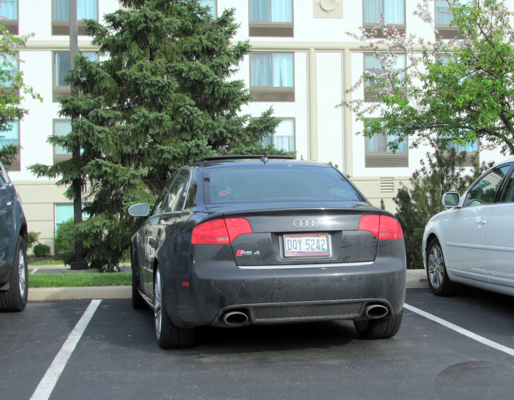 736118AUDIRS4801.jpg
