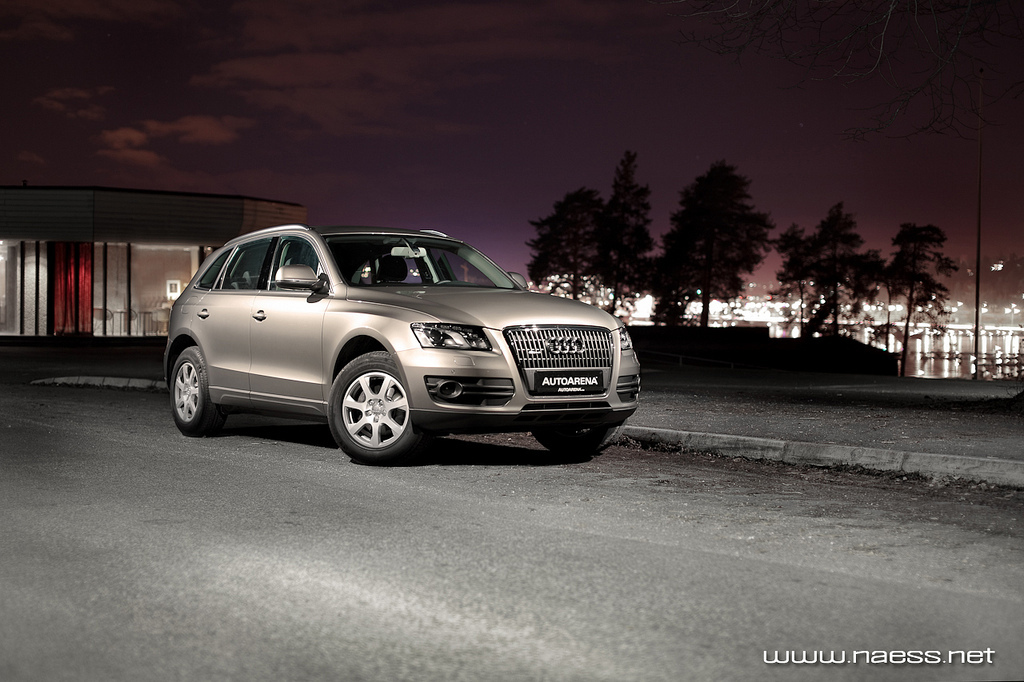 73711980Q5ESQUIROU.jpg