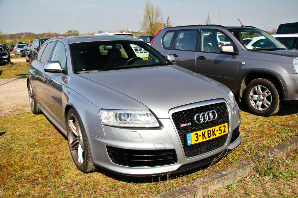 737694RS61121.jpg