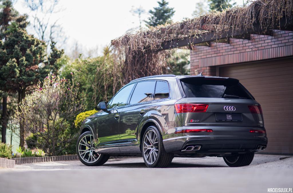 737713AUDIWHEELS0904OSQ7.jpg