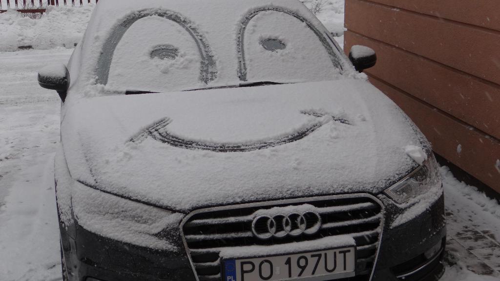 738443540NEIGE.jpg