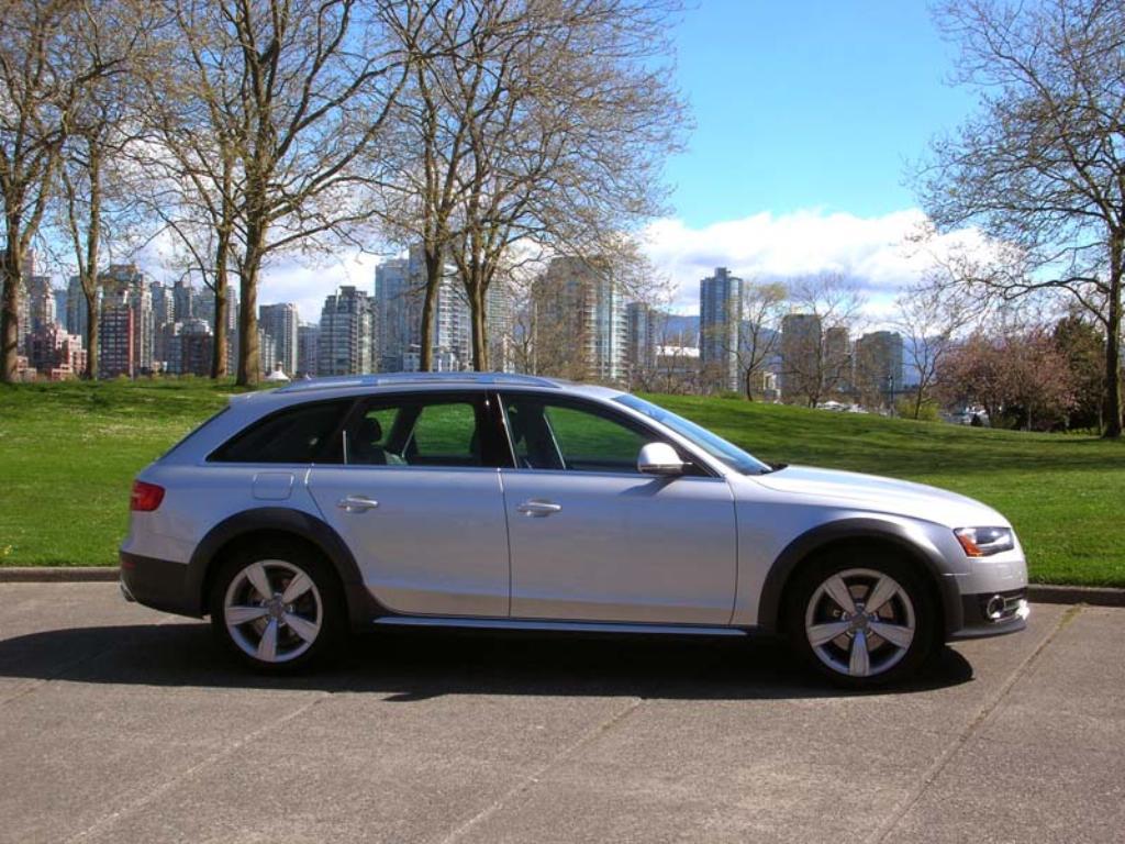 738507616AUDIA4ALLROAD.jpg