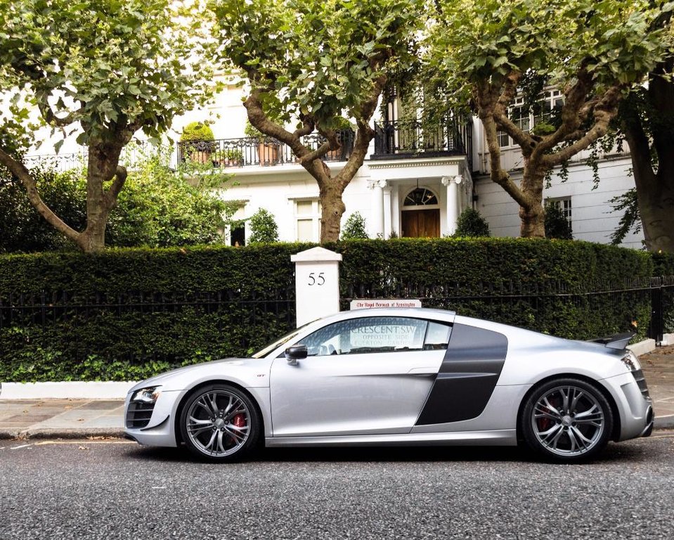 738899R8GT1746.jpg