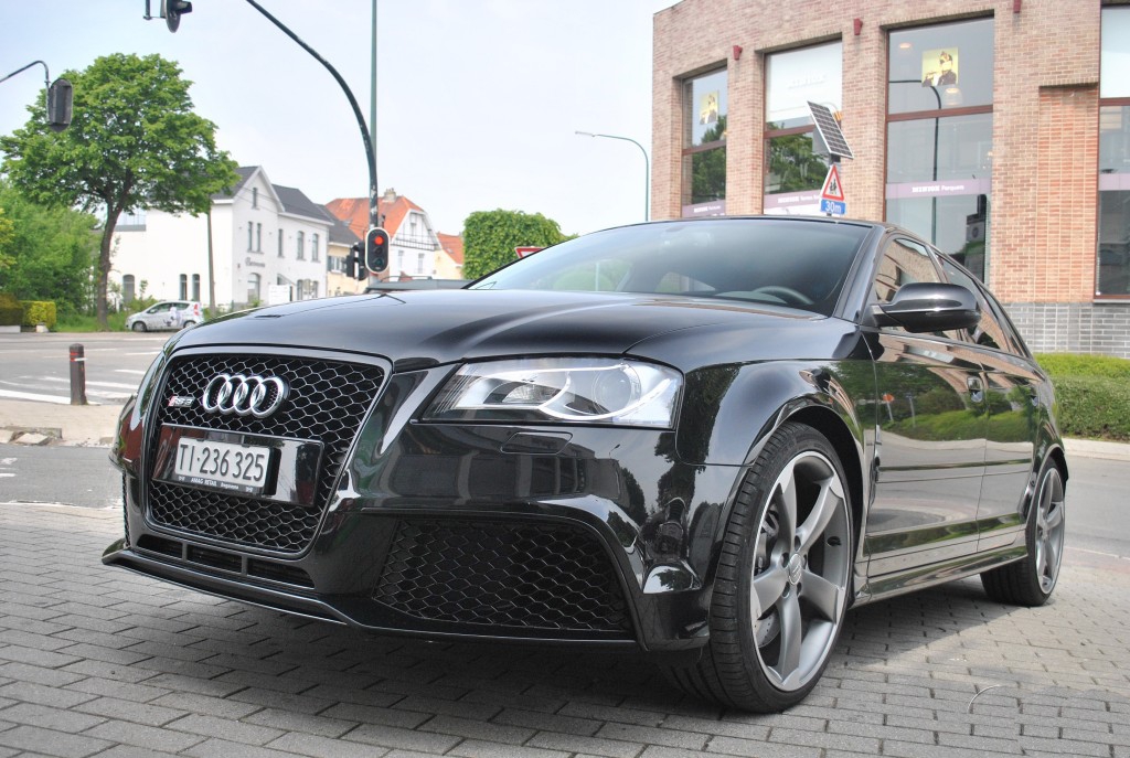 739118770RS3.jpg