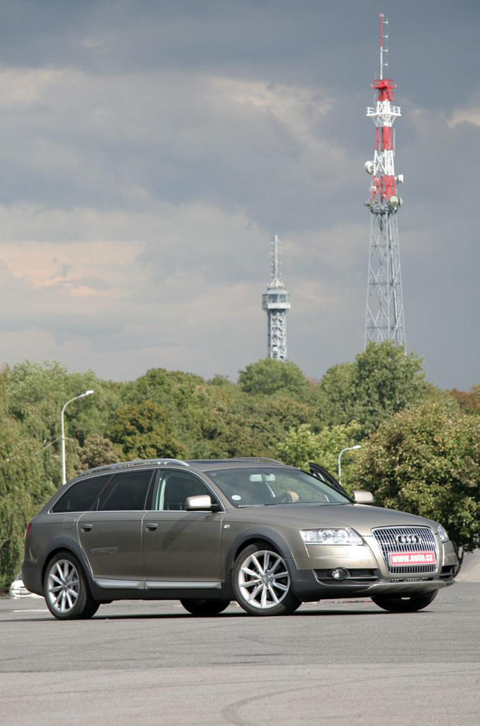 739548262AUDIA6C6ALLROAD.jpg
