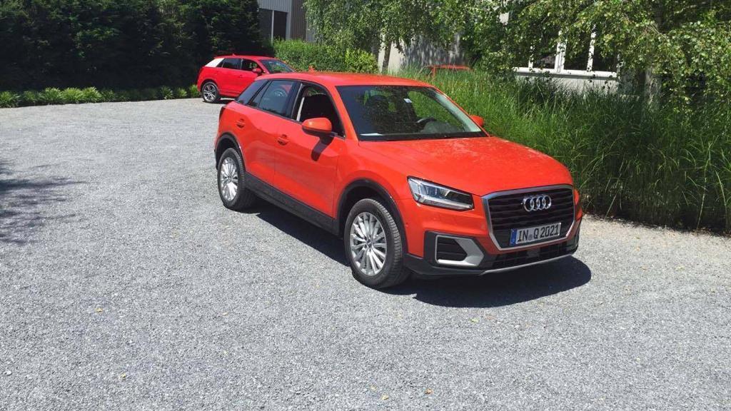 739662AUDIQ20353.jpg