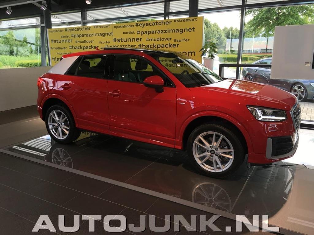 742190AUDIQ20339.jpg