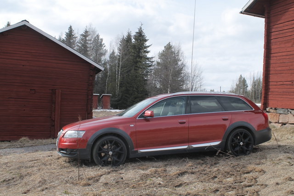 742581591AUDIA6C6ALLROAD.jpg