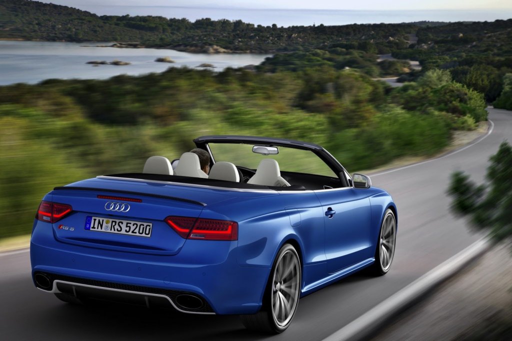 742680061RS5CABRIOLET.jpg