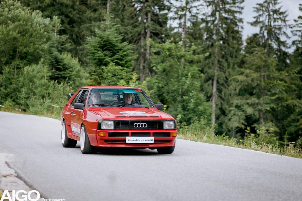 742810URQUATTRO1981.jpg