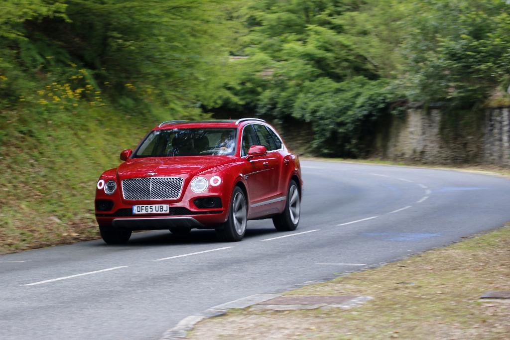 742814BENTAYGA0138.jpg