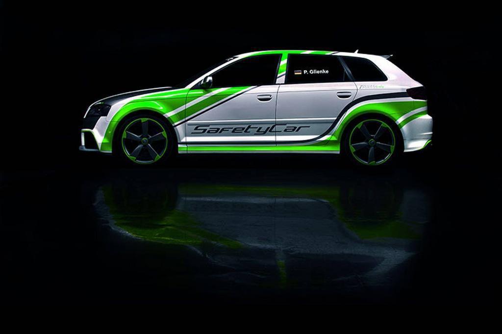744702AUDIWHEELS0406GRS3.jpg