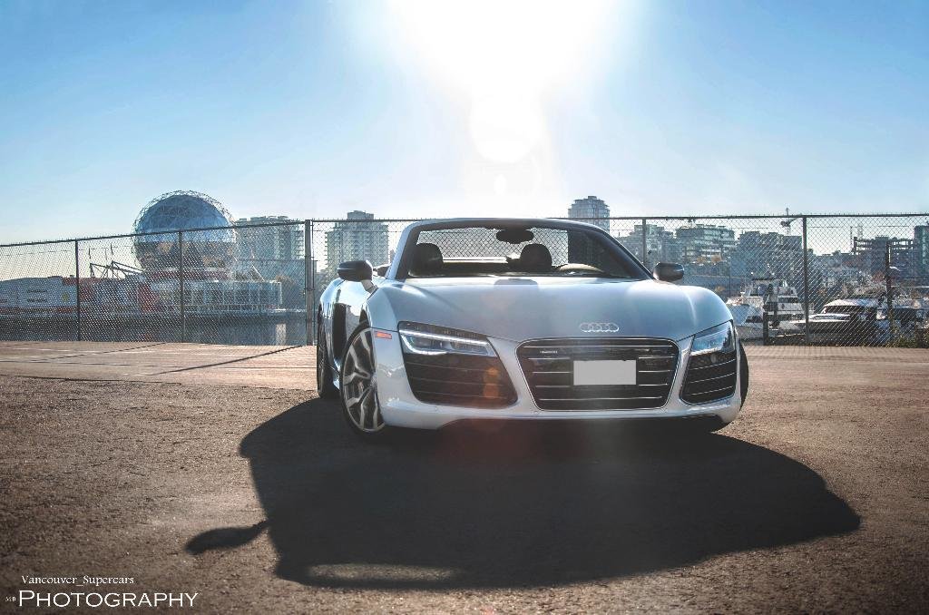 7450011803AUDIR8V10.jpg