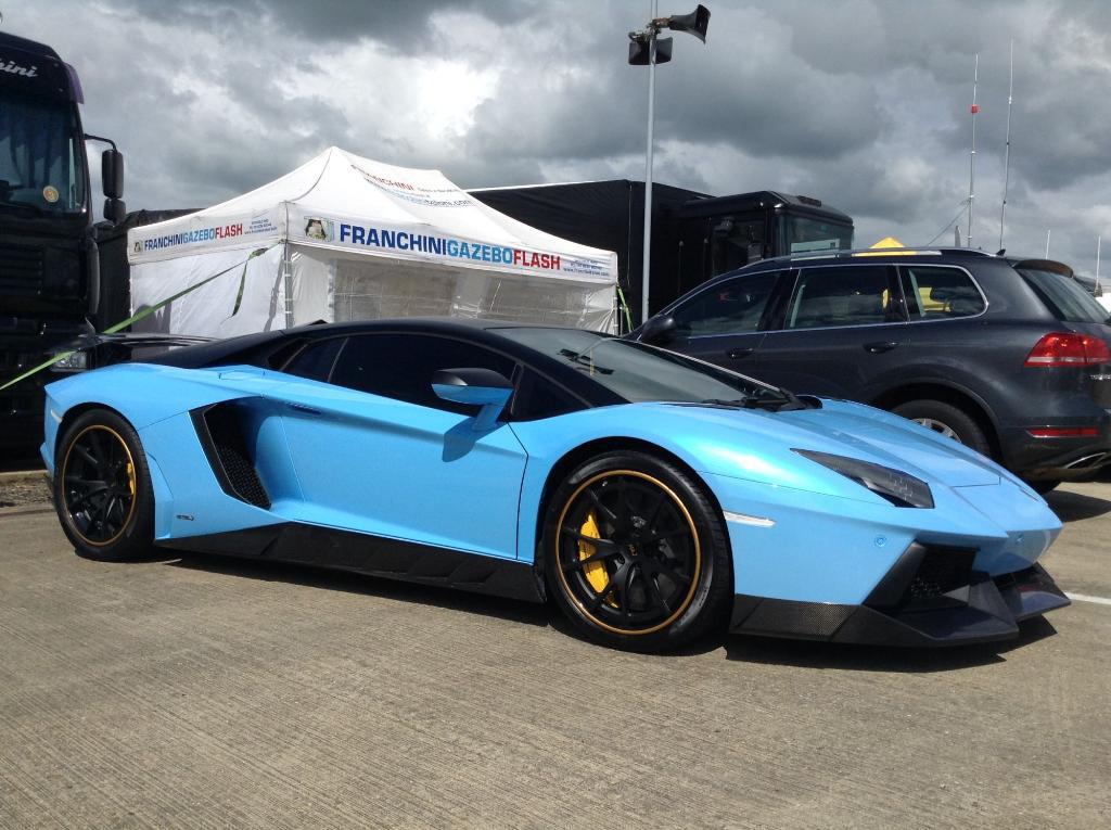7453301018LAMBORGHINIAVENTADOR.jpg
