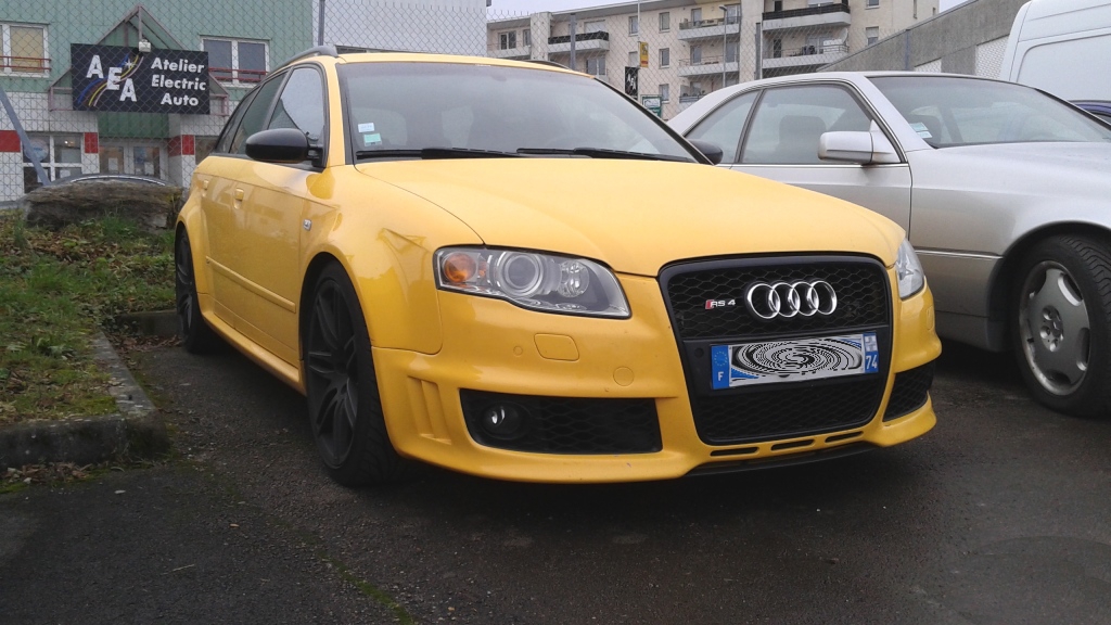 745376AUDIRS42363.jpg