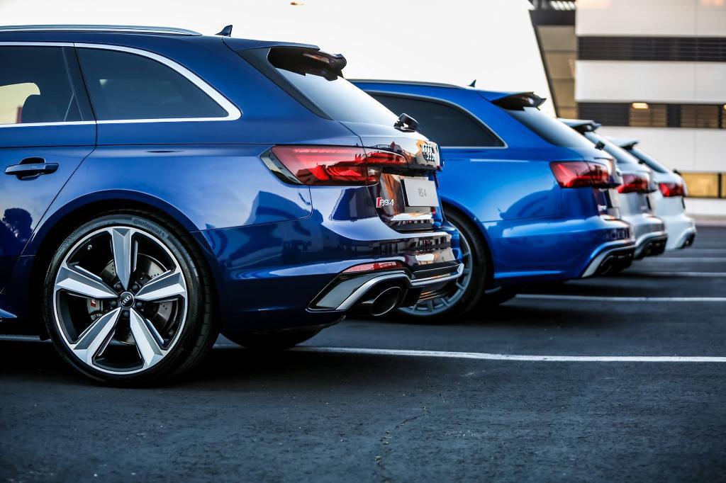 745559AUDIRS4B90135.jpg