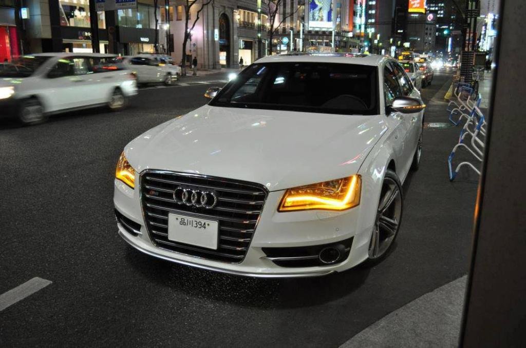 747997S8D4784.jpg