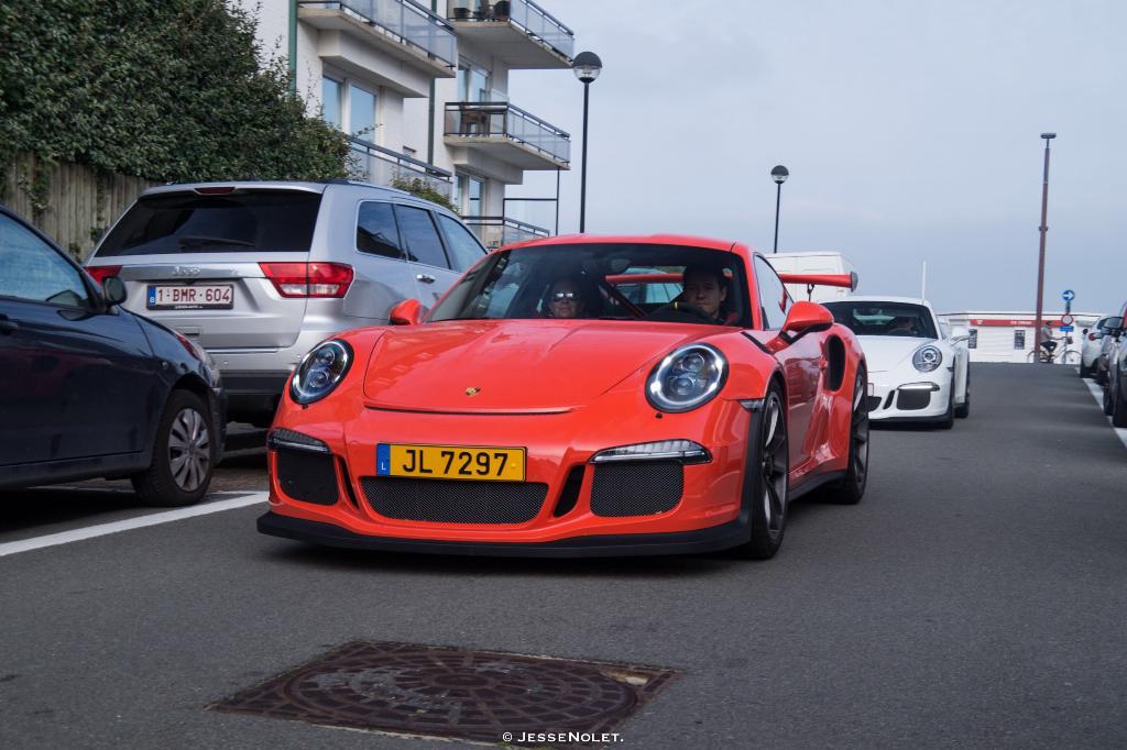 7481940741PORSCHE991GT3RS.jpg