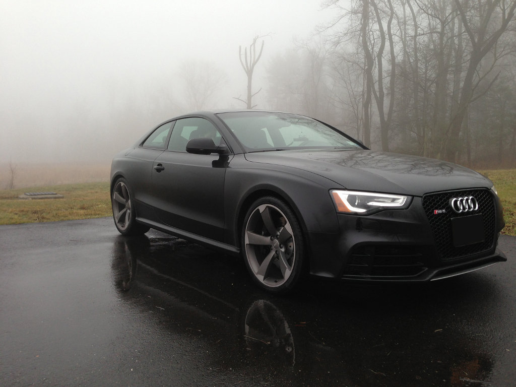 748668AUDIRS5652.jpg
