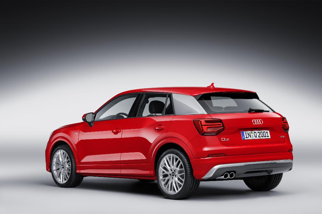 750354AUDIQ20044.jpg
