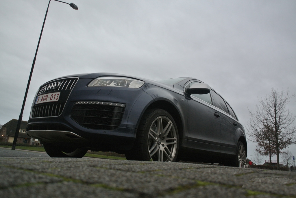 751182990Q7V12.jpg