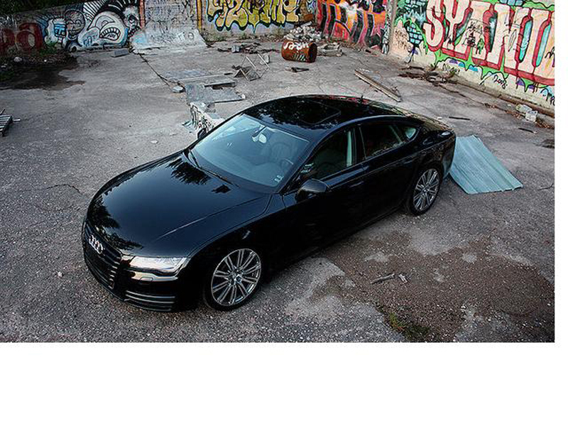 751663138AUDIA7ESQUIROU.jpg