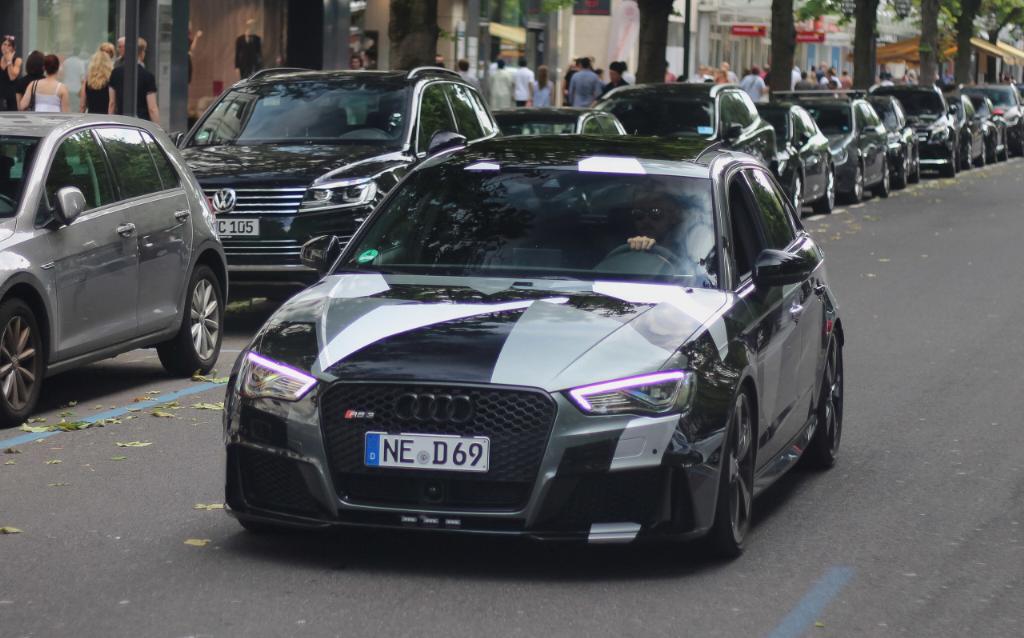 752543RS38V2745.jpg