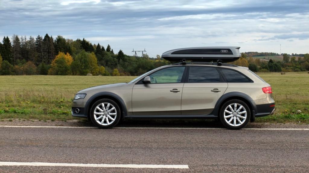 7530611743AUDIA4ALLROAD.jpg