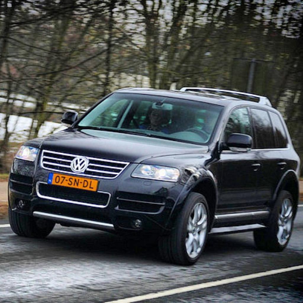 753948W12TOUAREG504.jpg