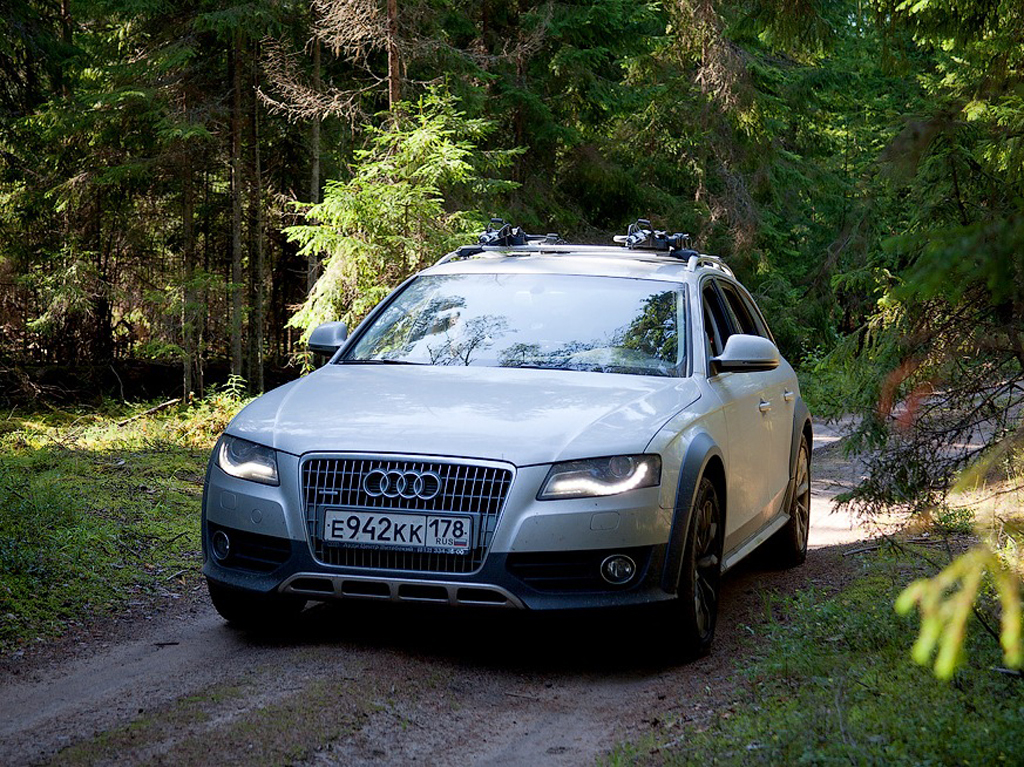 754073127AUDIA4ALLROAD.jpg