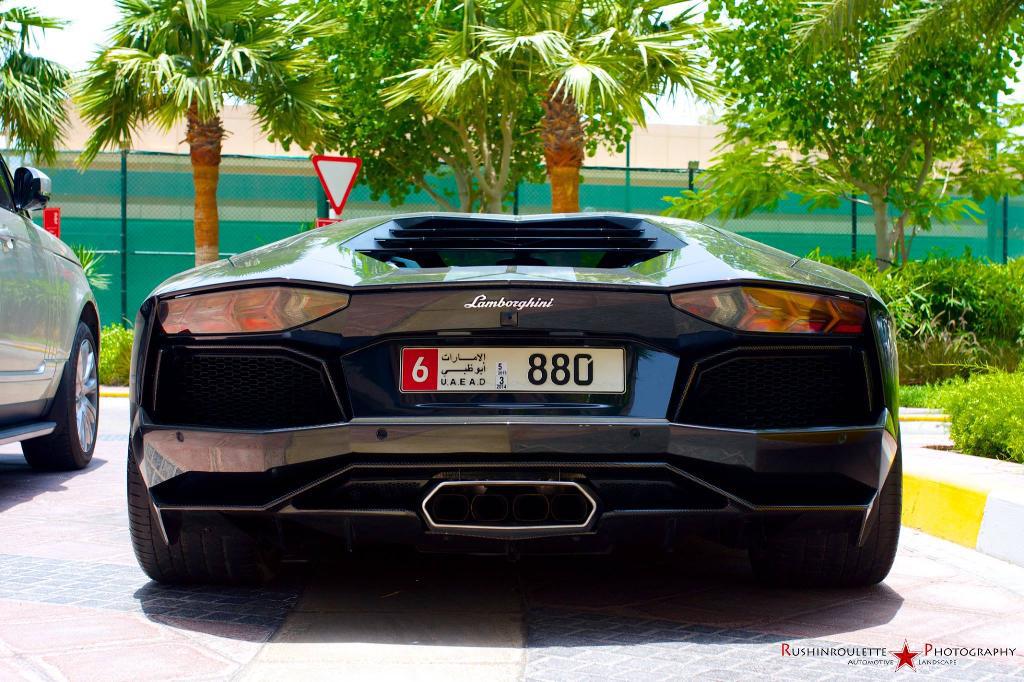 7545431065LAMBORGHINIAVENTADOR.jpg