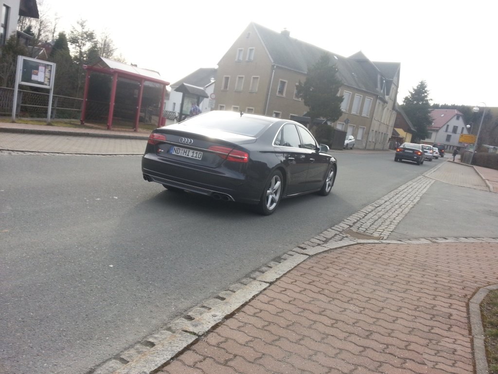 755039S8D41396.jpg
