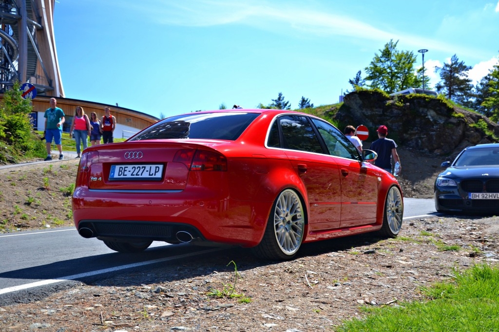 755418AUDIRS41251.jpg
